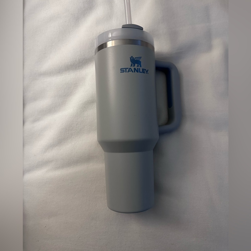 Stanley 40oz tumbler in light blue